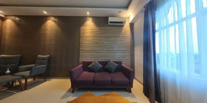 Suite - Triizz Hotel Semarang (3)