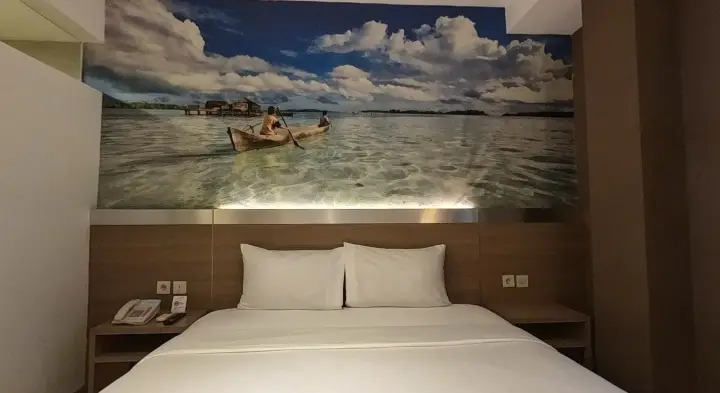 Superior King - Triizz Hotel Semarang