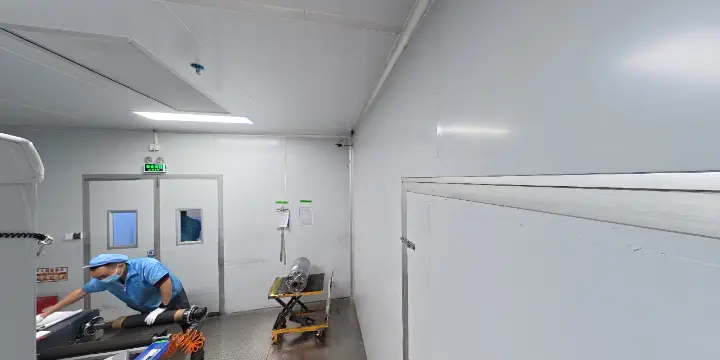 Cathode Double Roll Room
