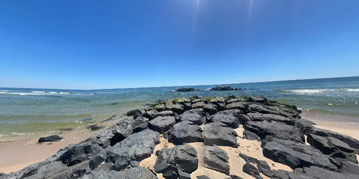 BeachJettyloc1_1
