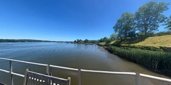 Dock2
