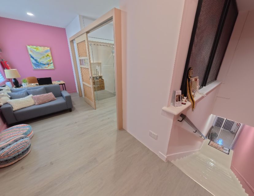 L2 - Kitnap Cat Hotel Stairway Upper