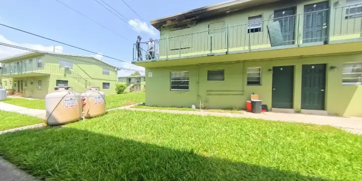 XQTF8205